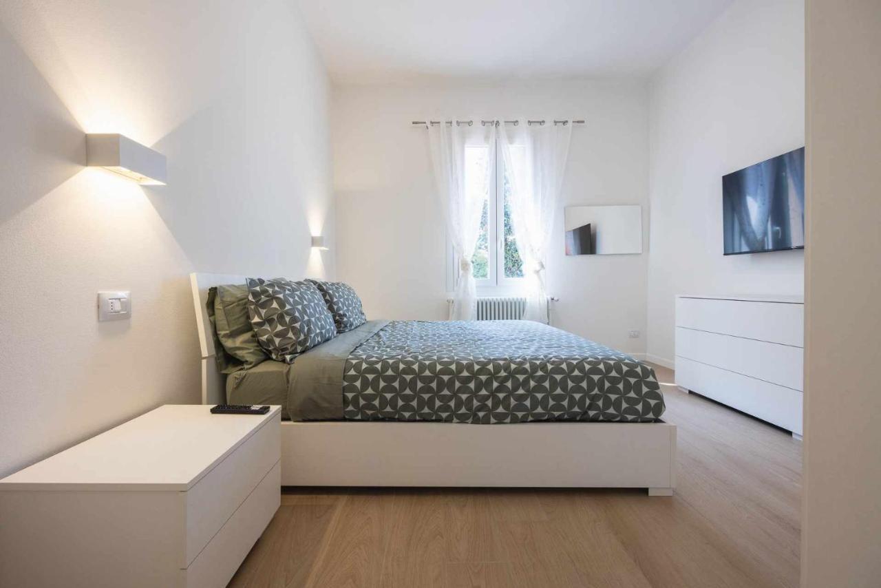 Camonia Luxury Free Parking 2Km Da Bologna Apartamento Exterior foto