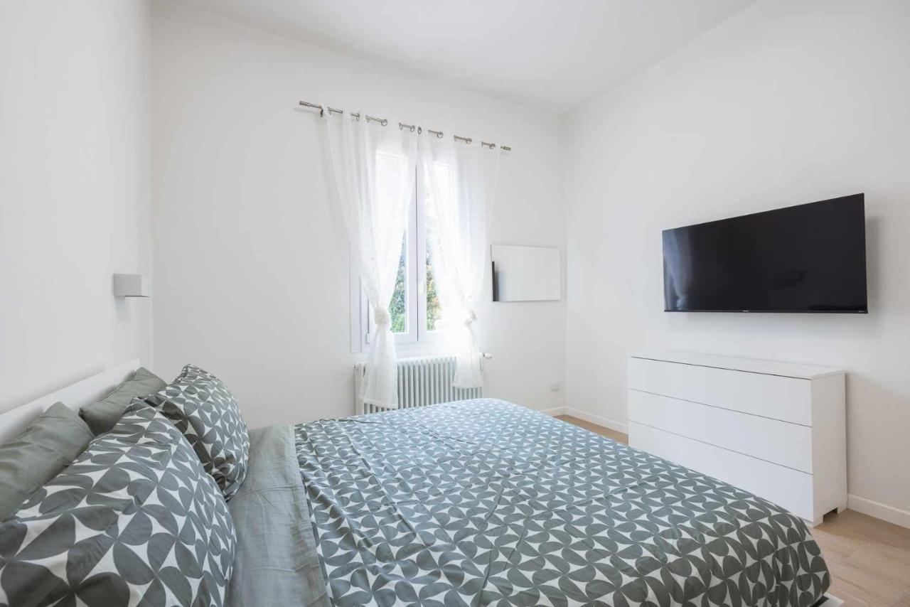 Camonia Luxury Free Parking 2Km Da Bologna Apartamento Exterior foto